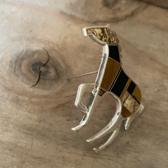 Zuni Inlay Horse Pin Brooch Tiger Eye, Onyx, Jasper, Sterling Silver - Picture 10 of 13
